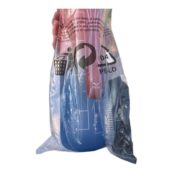 New 32 ounce ombré water bottle pink to blue with drinking straw time marker - Picture 9 of 9